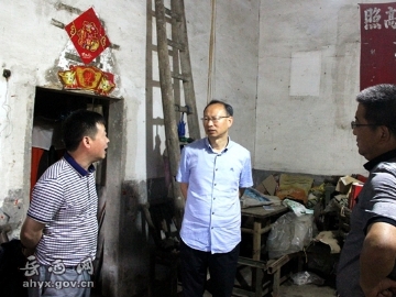 江春生到中关五河督查指导脱贫攻坚工作